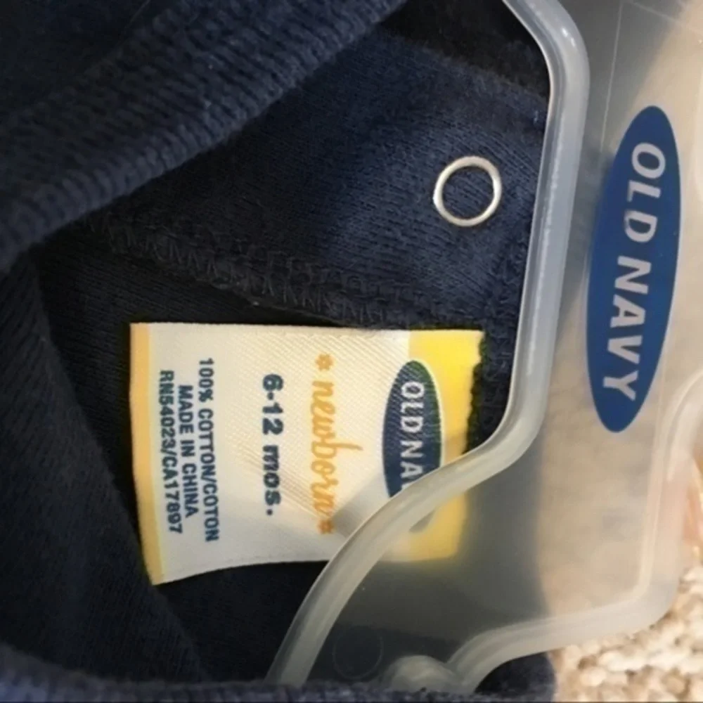 6-12 months Old Navy onesies both navy blue